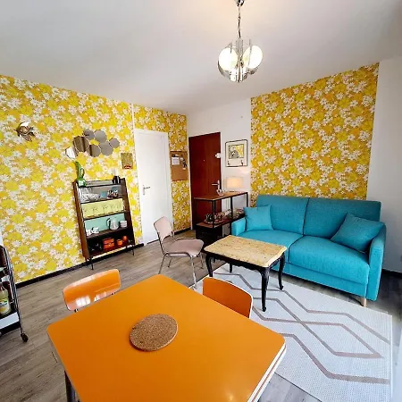 T2 Déco 70's Rénové à 300m De La Apartamento