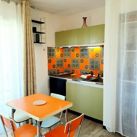 T2 Déco 70's Rénové à 300m De La Apartamento Argelès-sur-Mer